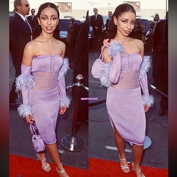 LOOKING FOR - Picture 13 of 16